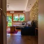 Cyrhla Przy Szlaku Apartment *